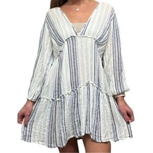 Blue Island Women Small White Denim Blue Tiered Long Sleeve Beach Cover-Up Dress